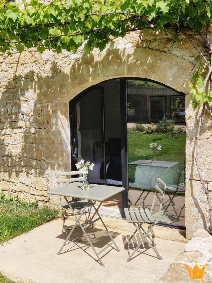 Bed and Breakfast Estafete Cressensac-Sarrazac Exterior foto